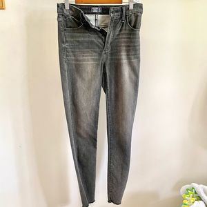 Abercrombie Gray Skinny Jeans Size 27 (4)